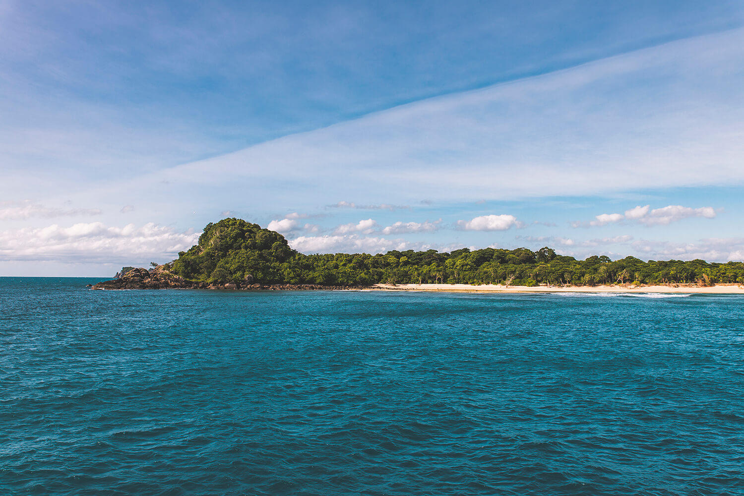Normanby Island, Frankland Island Group
