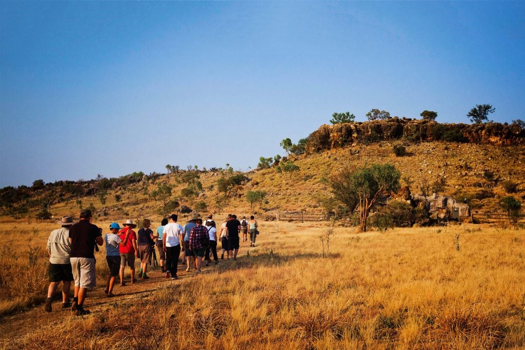 group walking riverslea fossil fields