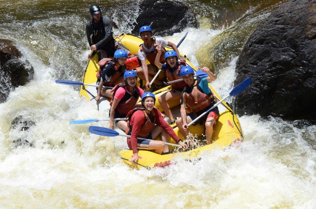 tully river rafting family activity