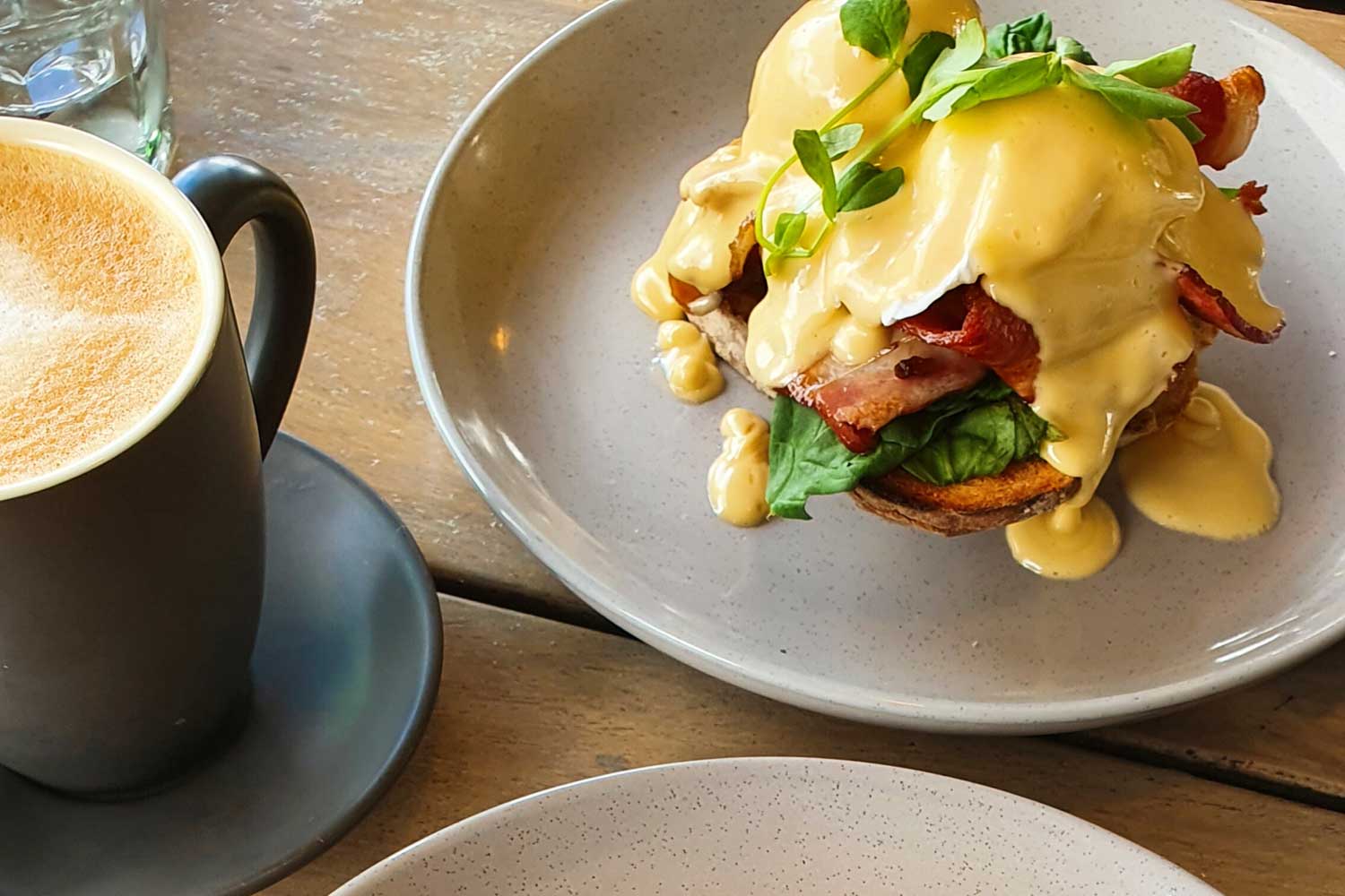 Port Douglas breakfast & brunch spots to tuck into Cairns & Great Barrier Reef