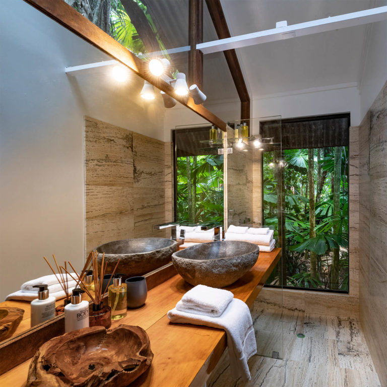 Daintree & Cape Tribulation Cairns & Great Barrier Reef