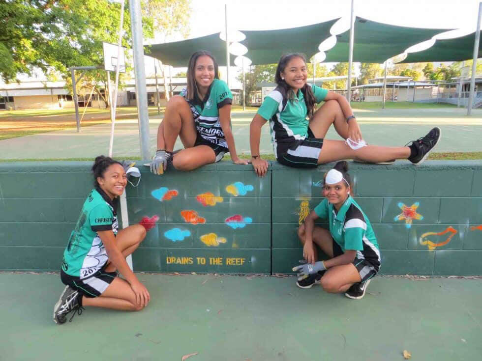 drains to the reef