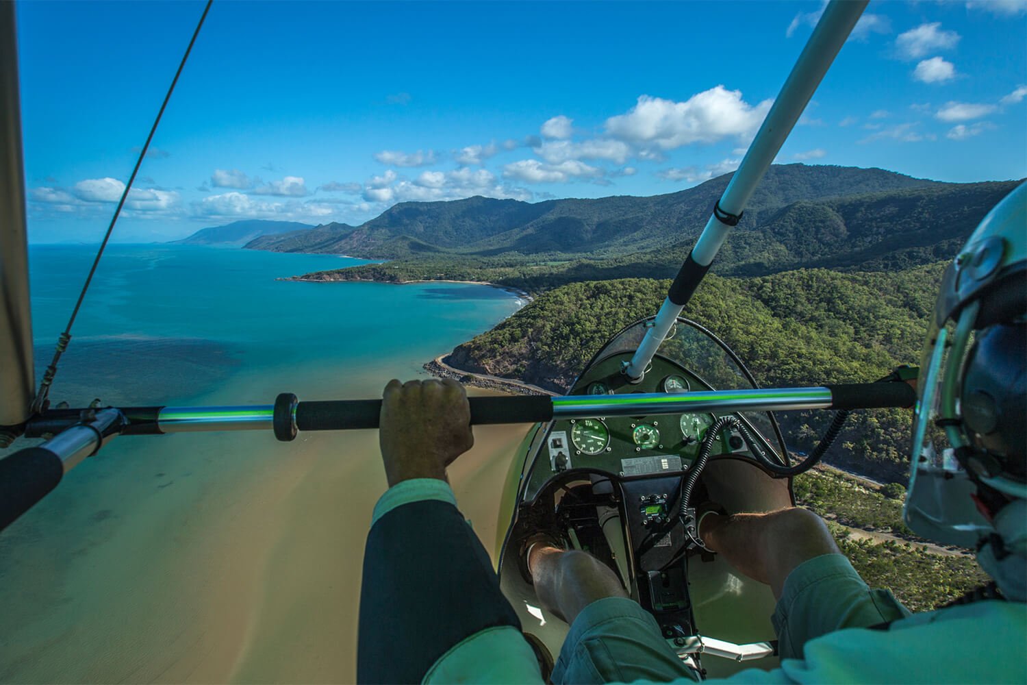 Hang Gliding Port Douglas