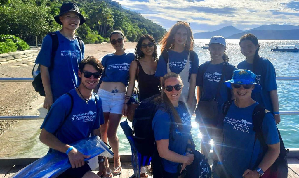 oceans 2 earth volunteers fitzroy island