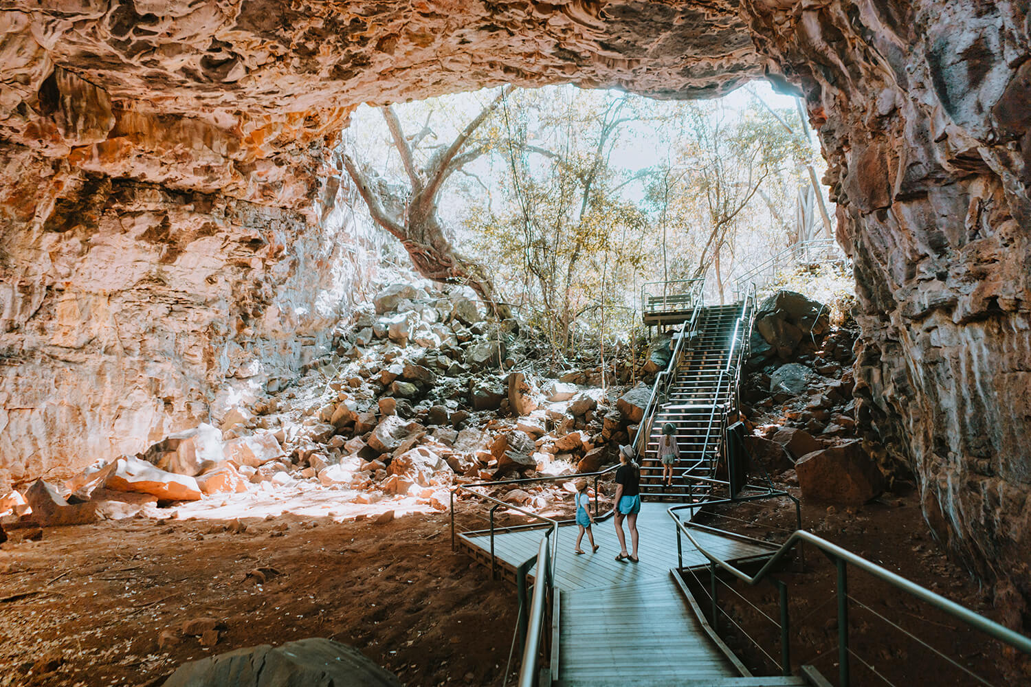 undara lava tubes tour times